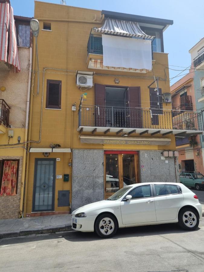 L'Angolo Dei Barcaioli Apartment Палермо Екстериор снимка